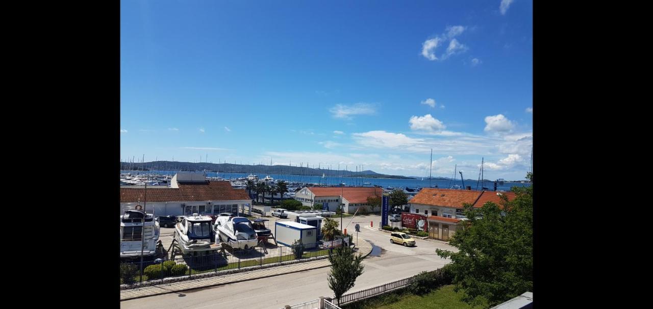 Villa Emilly Biograd Na Moru Setaliste Kneza Branimira 44 Exterior foto